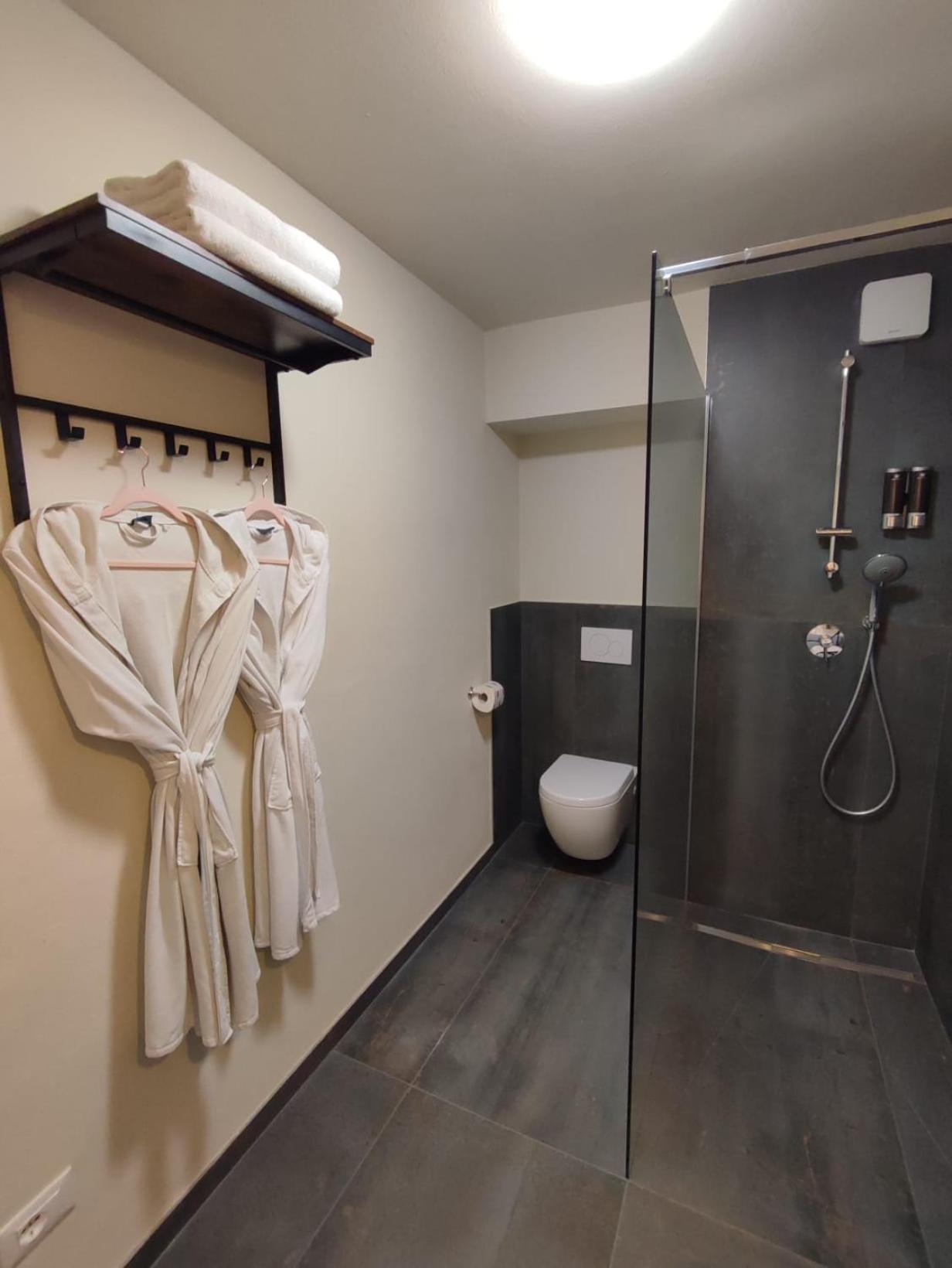 Casa Vacanze Bella-Host By Foresteria Bergamo Bella Zewnętrze zdjęcie